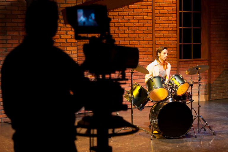 6 Tips For A Compelling Music Video