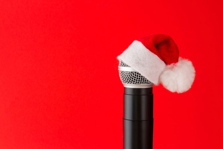 5 Gifts To Give Your Fans This Holiday