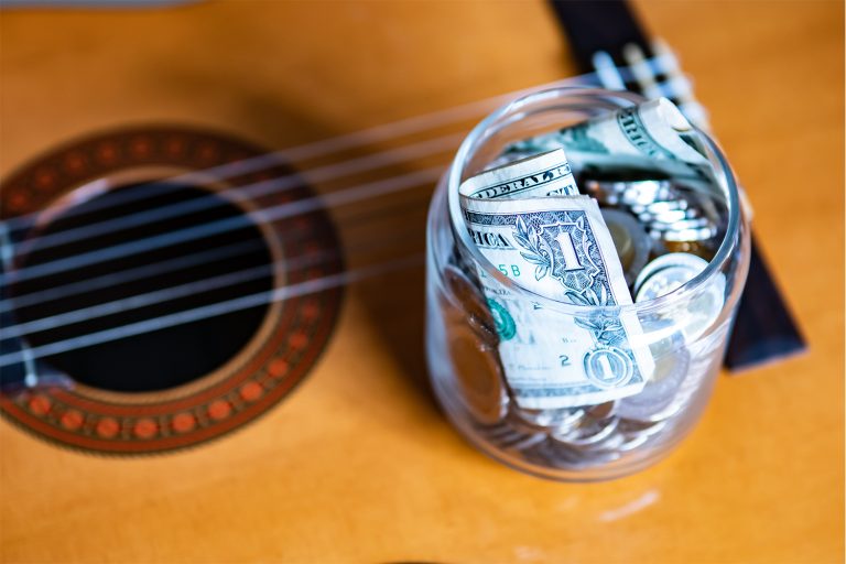 4 Ways Bad Finances Hurt You As A Musician