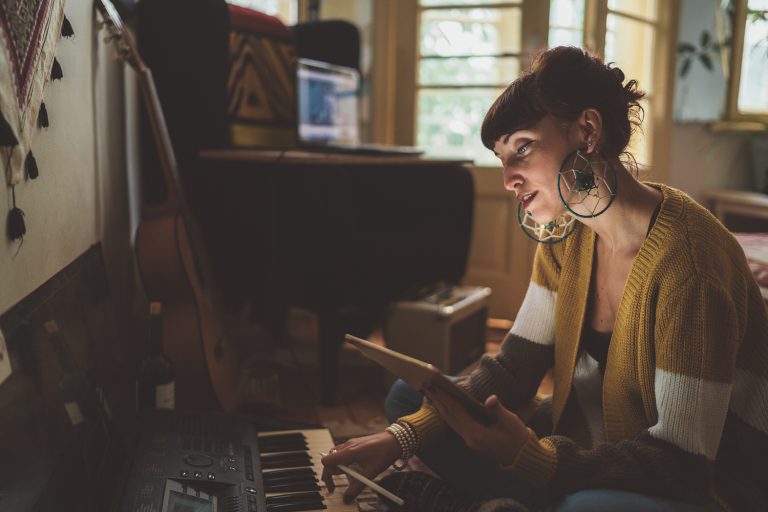 Why It’s Important To Record And Label Spontaneous Music Ideas