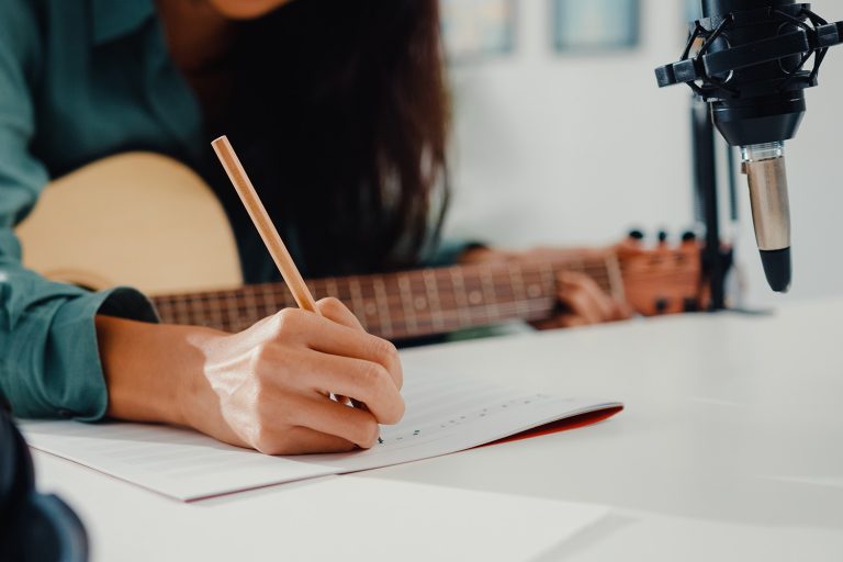 How To Tell When You’re Not Creating Authentically